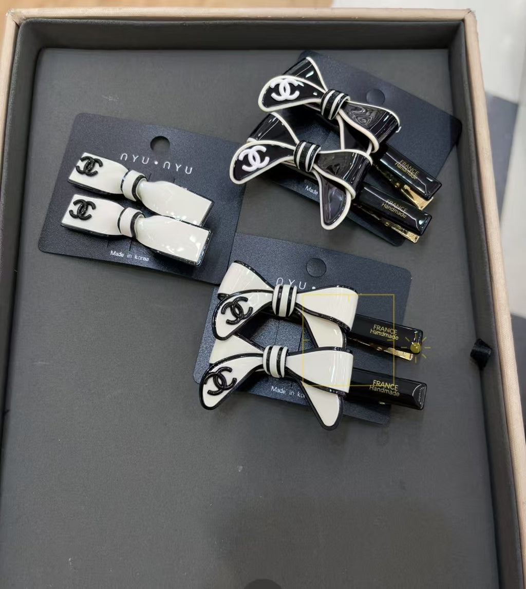 Elegant Pearl & Gold Hair Claw Clip Set – 3 Pcs, Classic Hold